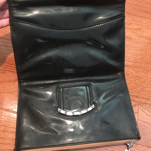 Leopard and black clutch - Picture 2 of 3